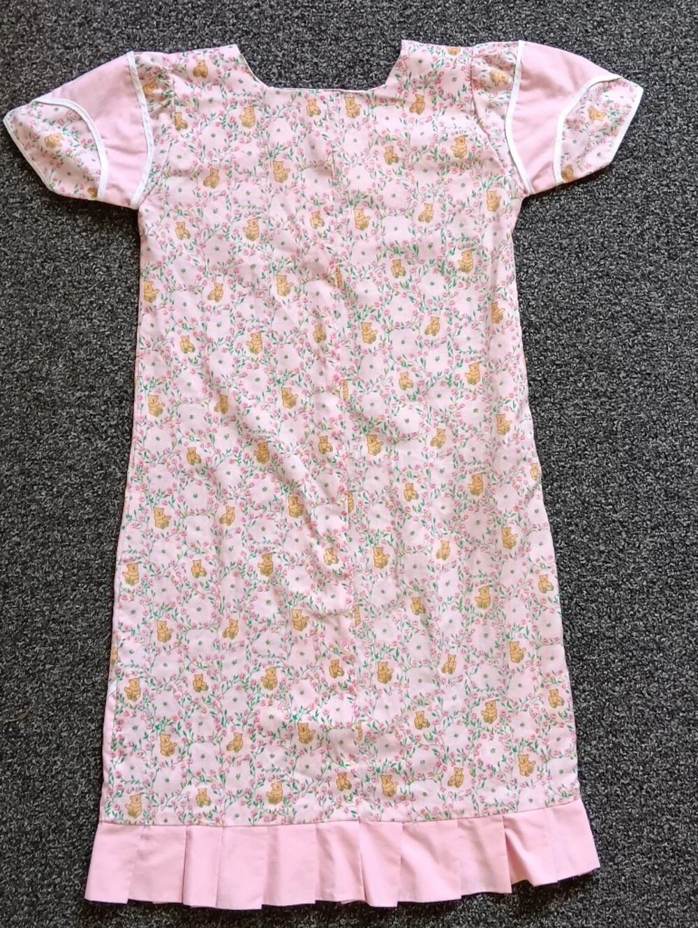 70s 80s Handmade Vintage Whimsical Girls Bear Nightgown, Approx Sz 8 Whimsy Pink